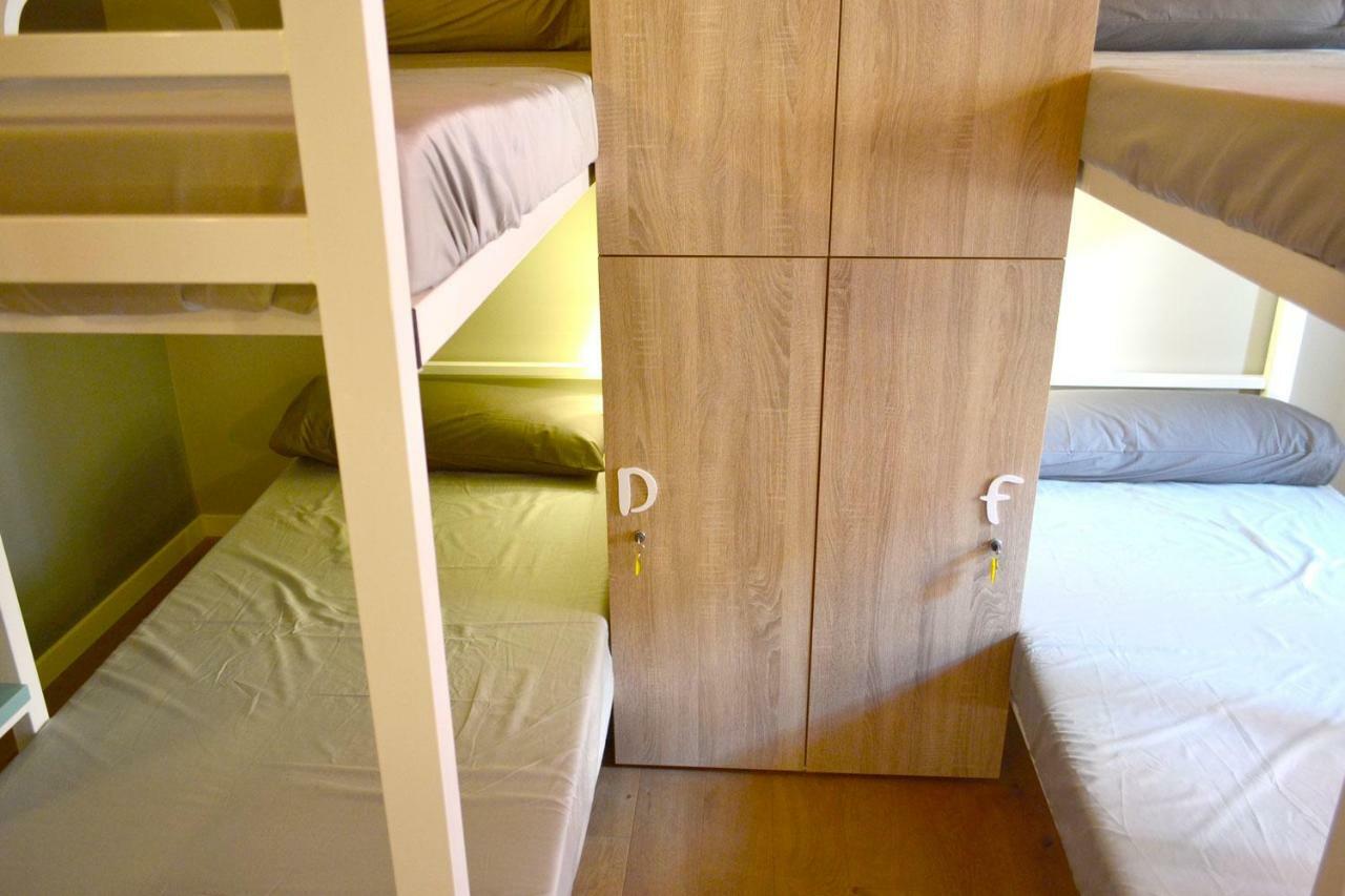 Albergue Alda Pilgrim レオン エクステリア 写真