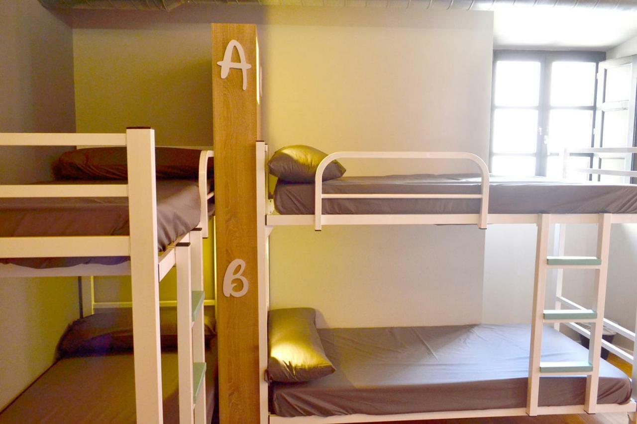 Albergue Alda Pilgrim レオン エクステリア 写真
