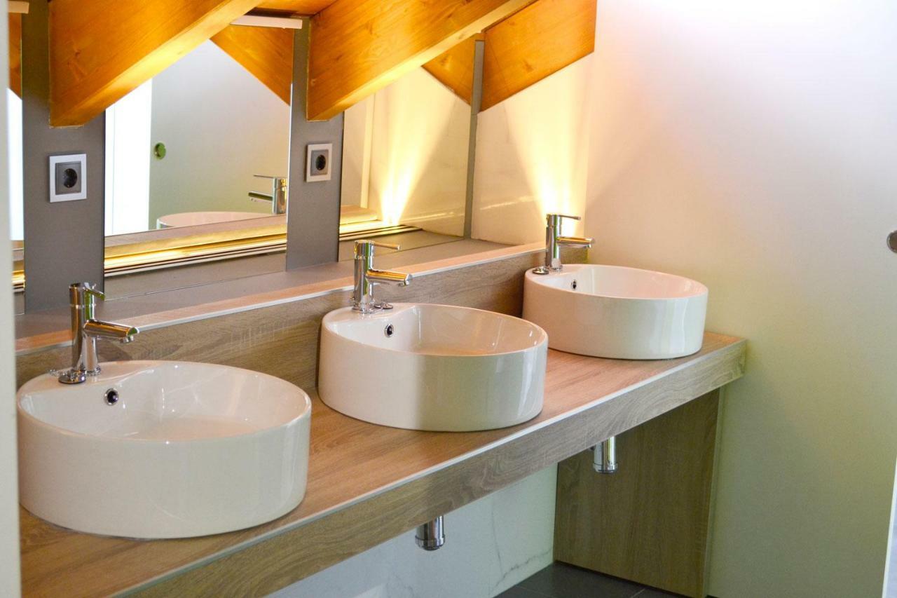 Albergue Alda Pilgrim レオン エクステリア 写真