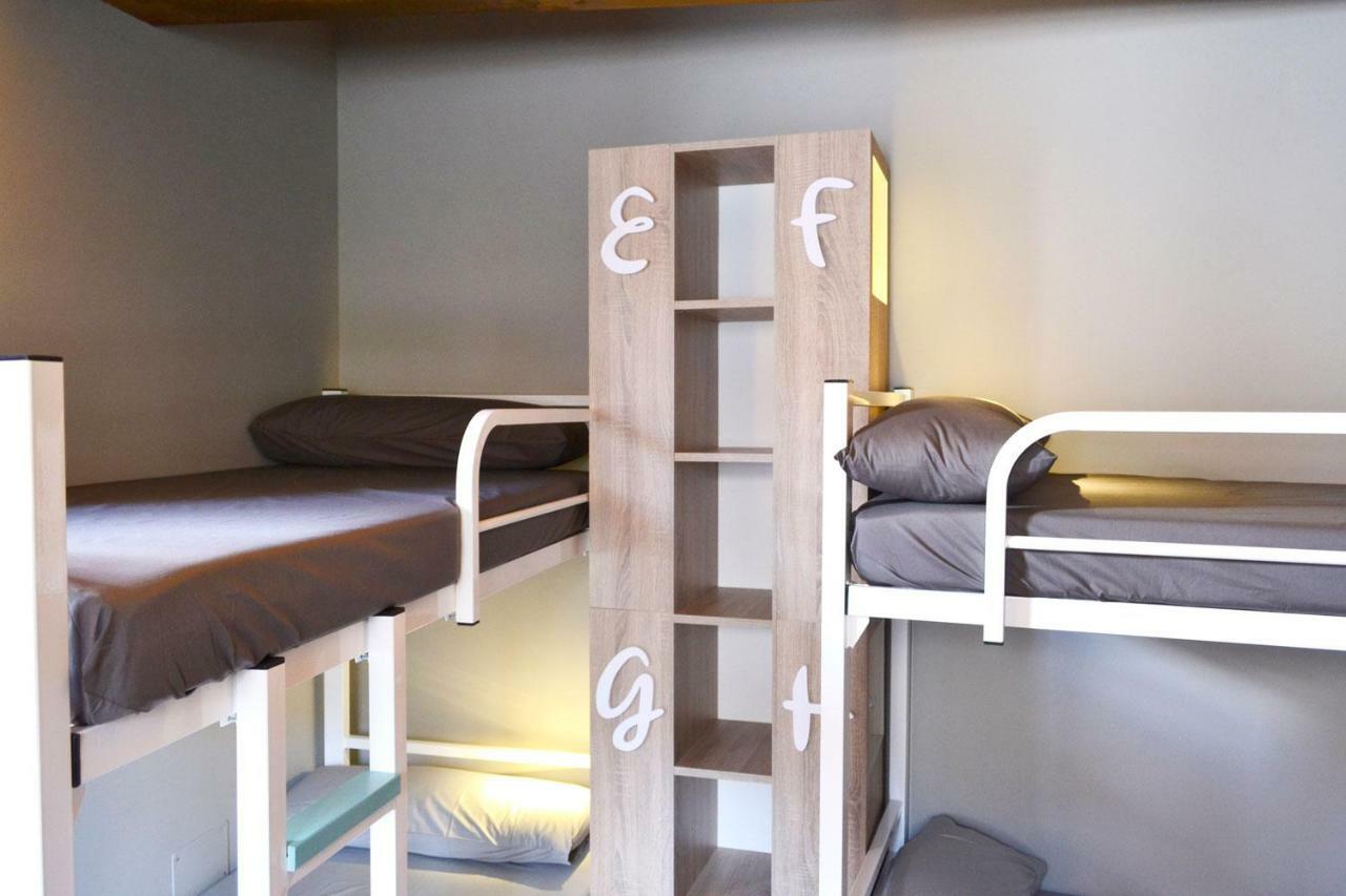 Albergue Alda Pilgrim レオン エクステリア 写真