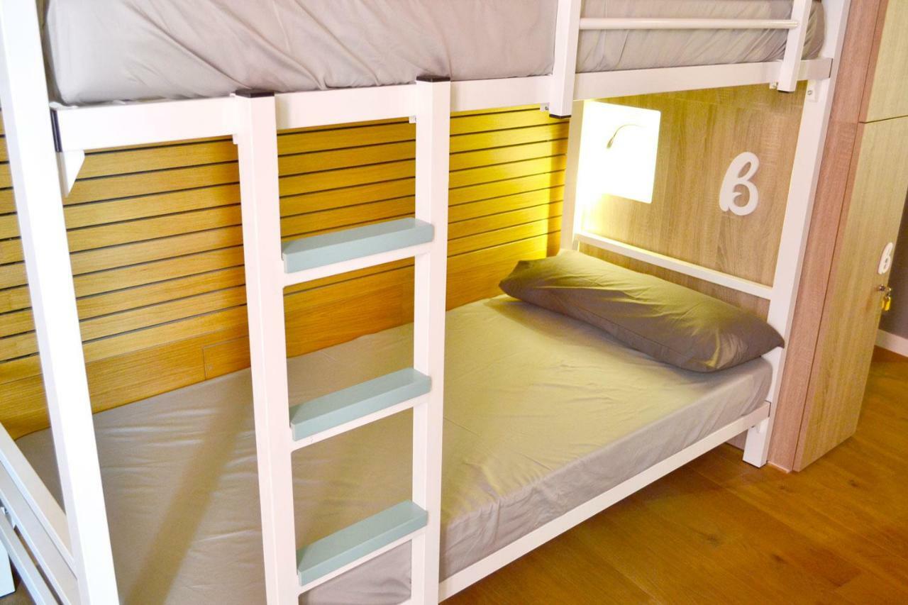 Albergue Alda Pilgrim レオン エクステリア 写真